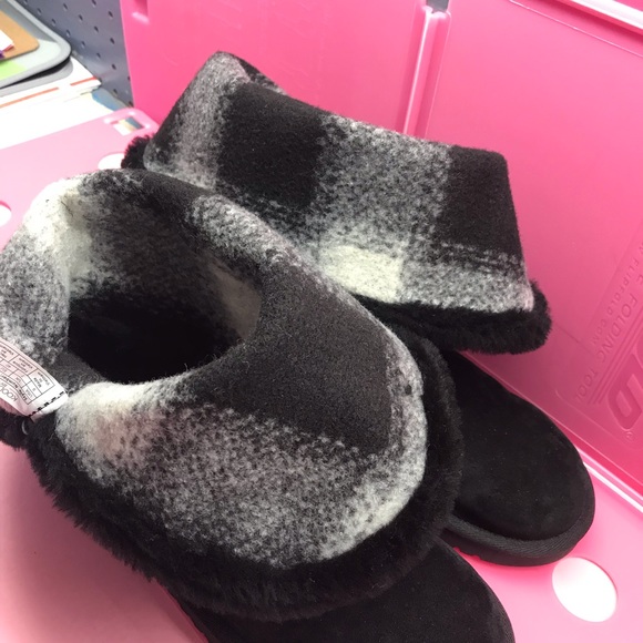 Koolaburra by UGG black plaid suede boots winter Sherpa button tall leather - Picture 1 of 8